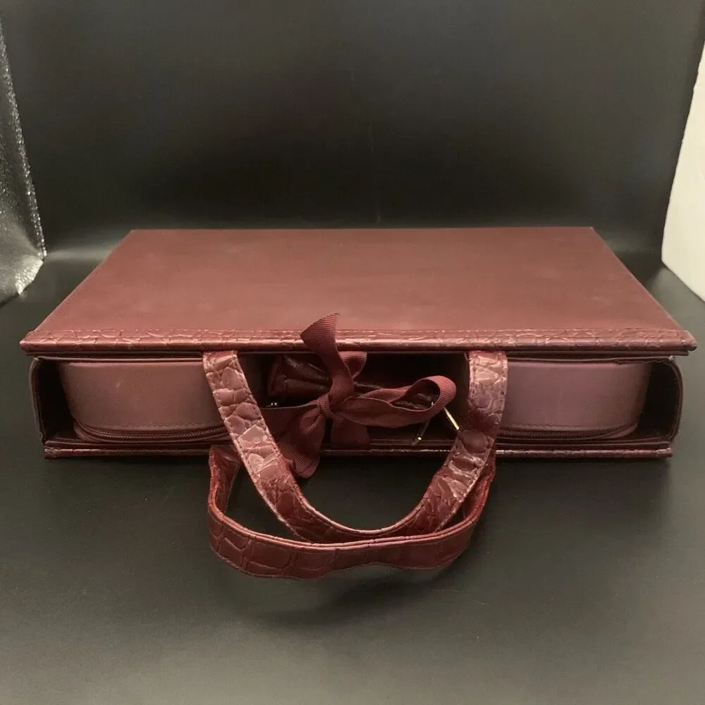 NEW Vintage Estee Lauder Burgundy Hard Makeup Travel Case Alligator Style Trim